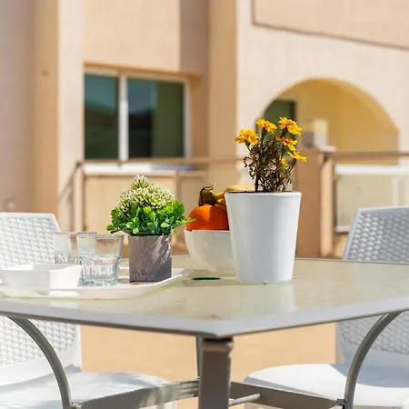 Cyprus Sun Παραλίμνι