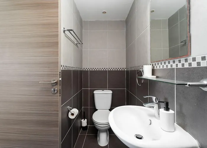 Cyprus Sun Apartment *